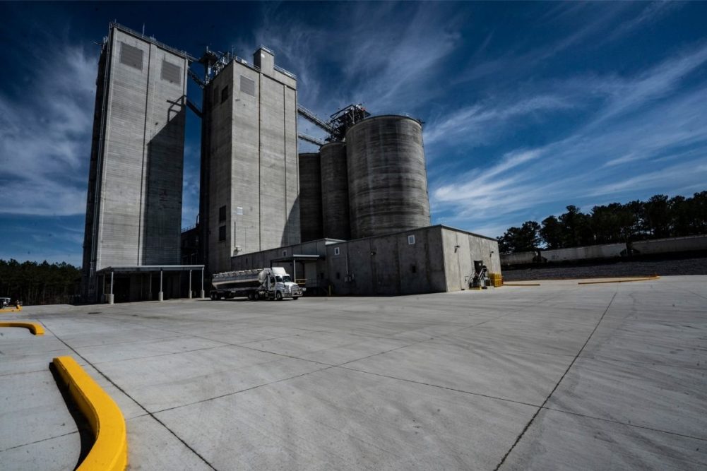 Koch-Foods-Alabama feed facility