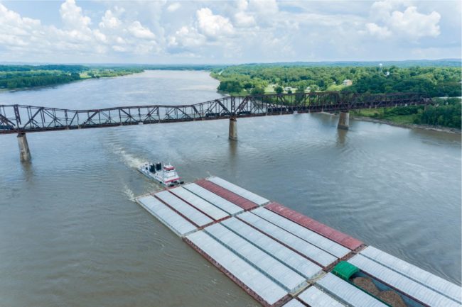 Mississippi-River-barge