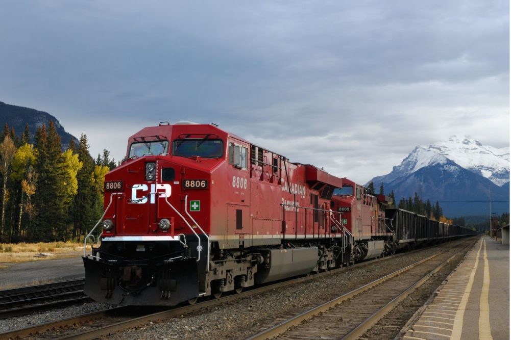 Canadian Pacific railroad_©REIMAR - STOCK.ADOBE.COM_e.jpg