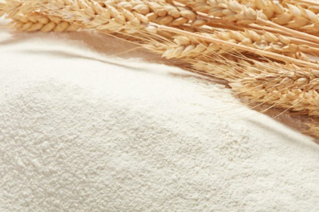 wheat flour_©PINEAPPLE STUDIO - STOCK.ADOBE.COM_e.jpg