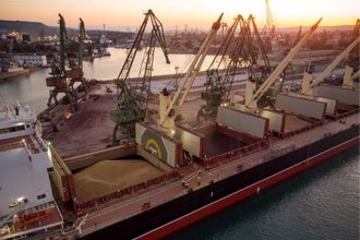 grain freight shipping port_©SANDSUN - STOCK.ADOBE.COM_e.jpg