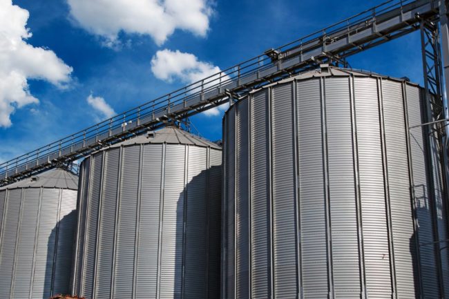 grain storage silos_©RGTIMELINE - STOCK.ADOBE.COM_e.jpg