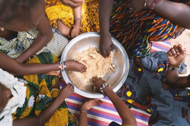 hunger Africa_©RICCARDO NIELS MAYER - STOCK.ADOBE.COM_e.jpg