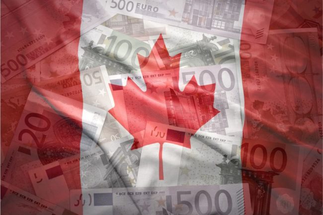 Canada flag money_©LUZITANIJA - STOCK.ADOBE.COM_e.jpg